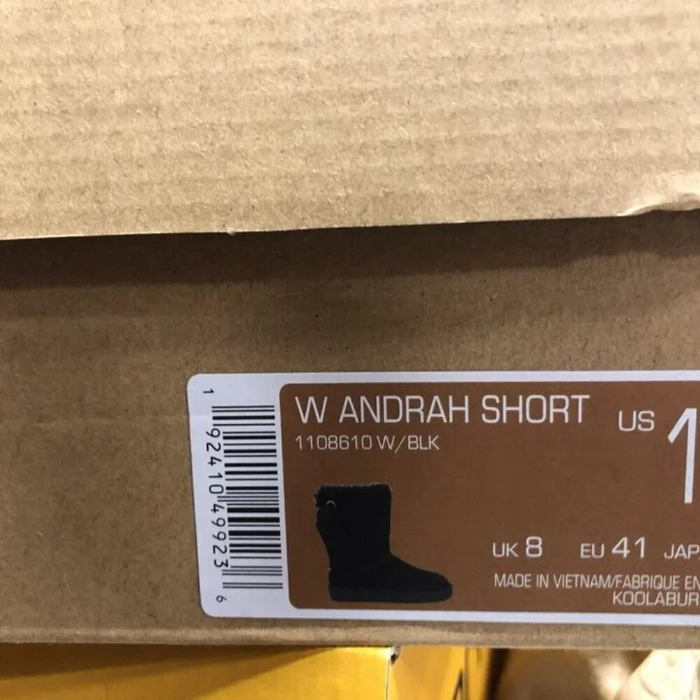 Koolaburra Womens Andrah Short Boot Black Size 10 M